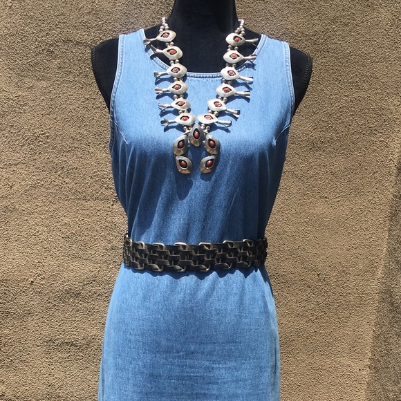 Vintage Coral Shadow Box Squash Blossom - Picture 3 of 3